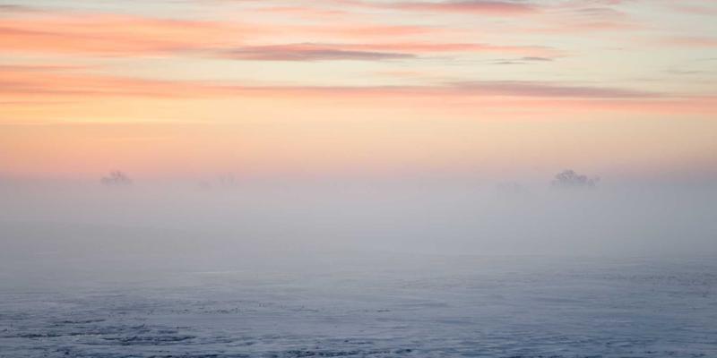 工业照明安全新标准：解析防爆灯在石油化工与危化品仓储中的关键应用