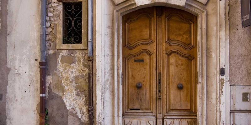 河南光彩工业23：专业照明解决方案与电气产品，赋能现代工业高效发展