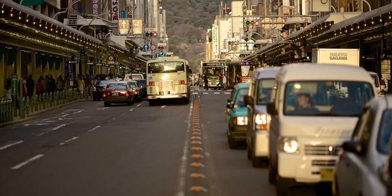 河南光彩工业以专业照明解决方案与防爆灯技术，点亮乡村振兴新路径