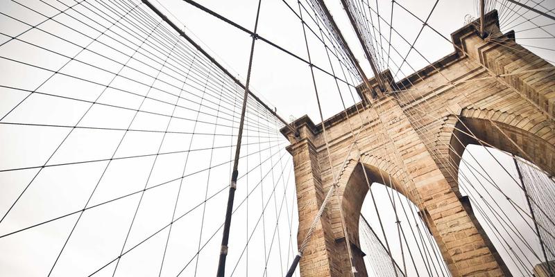 河南光彩工业照明指南:如何选择高效可靠的LED工矿灯与电气产品